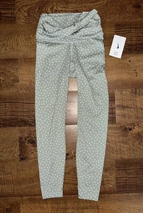 NWT! NIKE YOGA GRAY SPECK HIGH RISE 7/8 LEGGINGS! XS - Picture 1 of 3