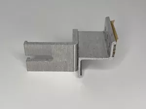 Lot (20) IronRidge FM-LFT-003 Slotted L Foot + S5 Versa Bracket 47 + IR Square - Picture 1 of 10