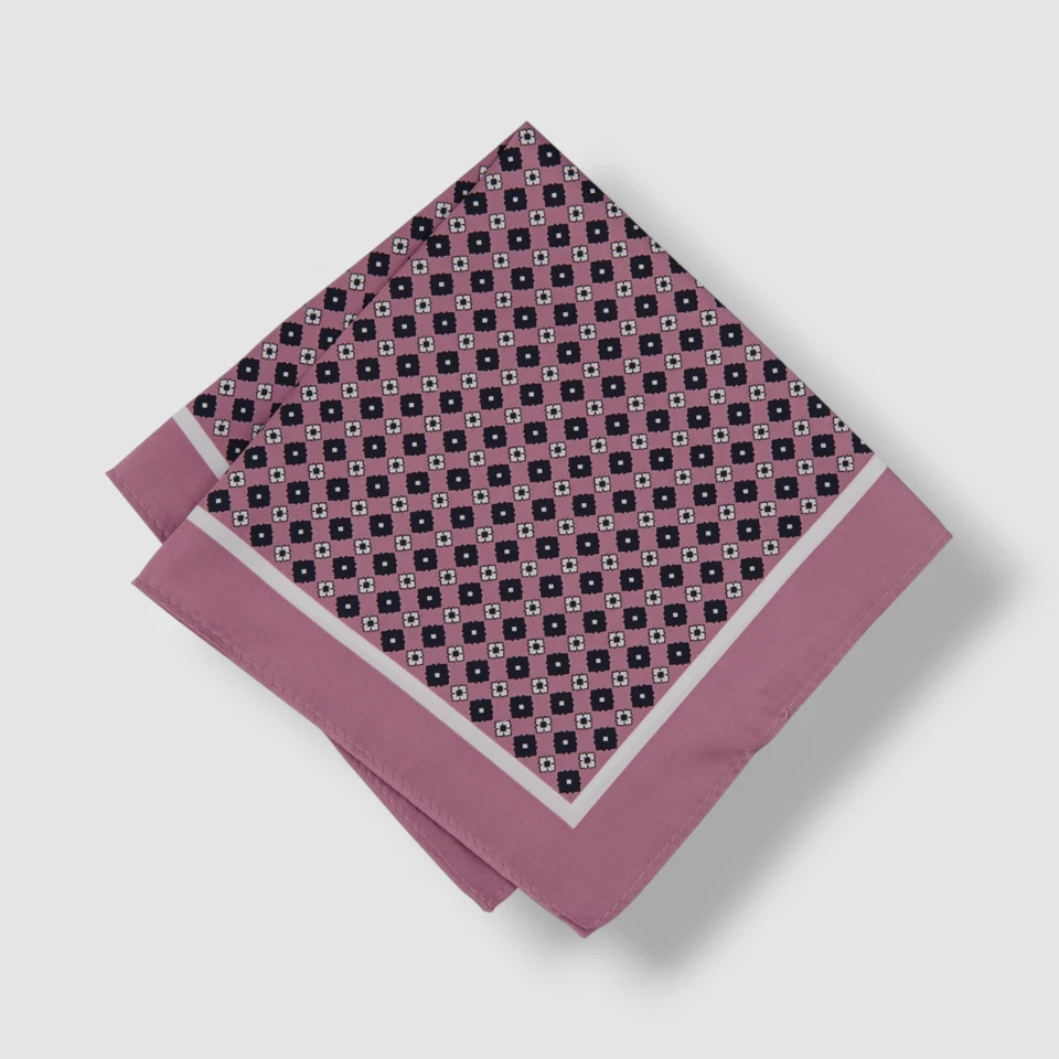 Alfani Men's Pink Smoot Pocket Square "12.5 x 12.5" - Image 1 of 1