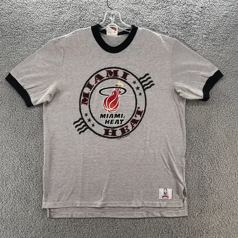 VINTAGE Miami Heat Shirt Mens Extra Large Black Nutmeg NBA Basketball 90 Tee Cover
