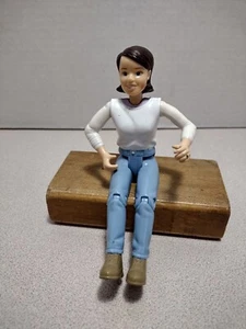 Fisher Price Loving Family Mother Brown Hair White Shirt ©2000 Dollhouse Figure - Picture 1 of 9