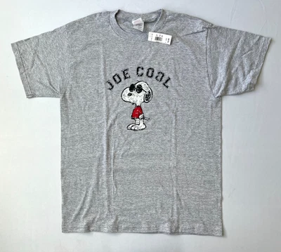 Винтажный Joe Cool Snoopy НЕИСПОЛЬЗОВАННЫЙ ЗАПАС с Ярлыком Размер Большой Серый Новый из старых запасов - Изображение 1 из 4