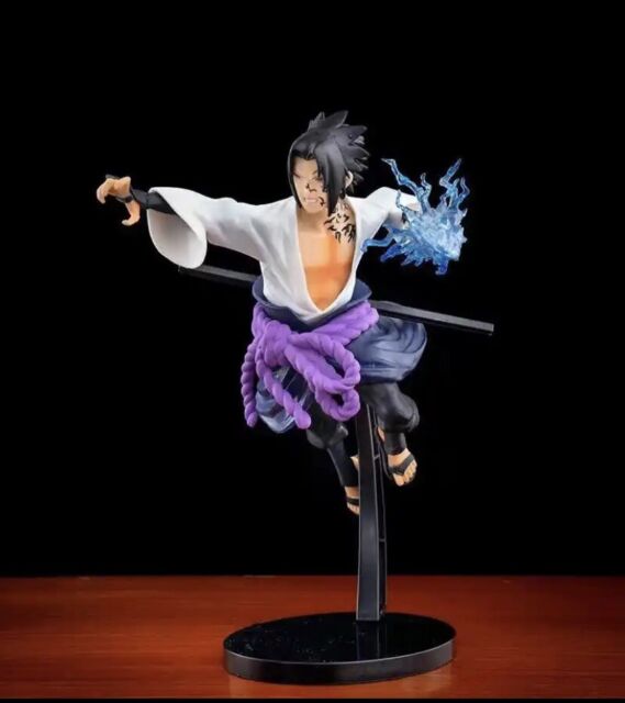 Figura Naruto Shippuden Sasuke Uchiha Escala 1:10 PVC ㅤ