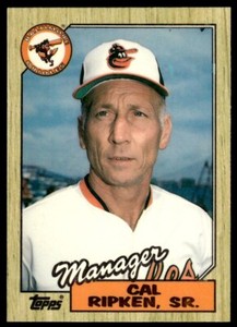 1987 Topps Traded Tiffany Cal Ripken Sr. Baltimore Orioles #102T