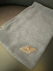 RAF Embroidered Vintage Badge On Zip Fabric Wallet Purse For Medals Memorabilia - Picture 1 of 6