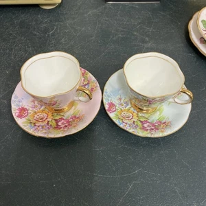 Pair Pink Blue Windsor Bone China Cup And Saucer Floral Pattern No.360/52 C1952 - Picture 1 of 14