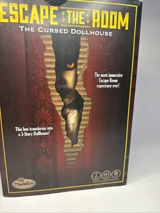 Think Fun ESCAPE The ROOM The Cursed Dollhouse - Juego de mesa Mistery NUEVO, PRECINTADO - Imagen 1 de 4