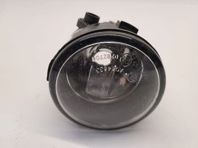 07-12 Nissan Versa antiniebla conducción derecha parachoques trasero montado   Foto 1 de 4