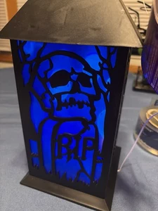 New Holiday Home Halloween Tombstone Skull Lantern Blue Light 3D Ghost Project - Picture 1 of 6