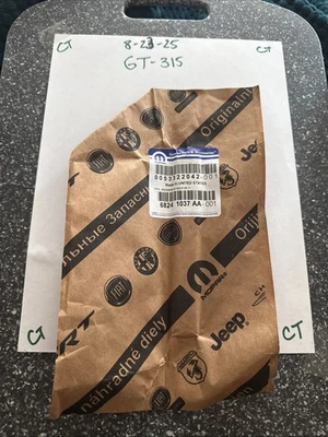 Placa de identificación trasera genuina OEM Mopar Jeep 68241037AA "LIMITADA", hecha en EE. UU. Foto 1 de 4