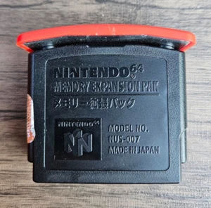 Nintendo 64 Expansion Pak Pack Memoria Ufficiale OEM Originale NUS-007 N64 A2 - Foto 1 di 6