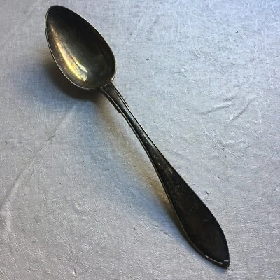 Cuchara de sopa vintage de los años 50 Prima NYS plateada clásica 9" L x 1,75" W Foto 1 de 4