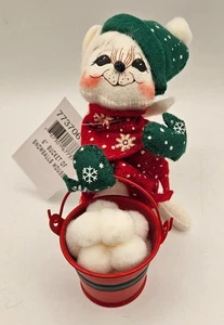 Annalee 2006 Winter Christmas Mouse Bucket of Snowballs Green Hat NWT 6" - Picture 1 of 8