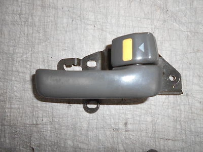 Toyota Camry XLE 1992 1993 manija interior puerta delantera o trasera derecha gris Foto 1 de 2