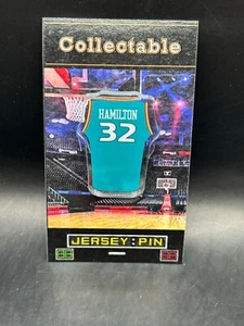 Detroit Piston Richard Hamilton jersey lapel pin-Classic Retro Collectable - Picture 1 of 1