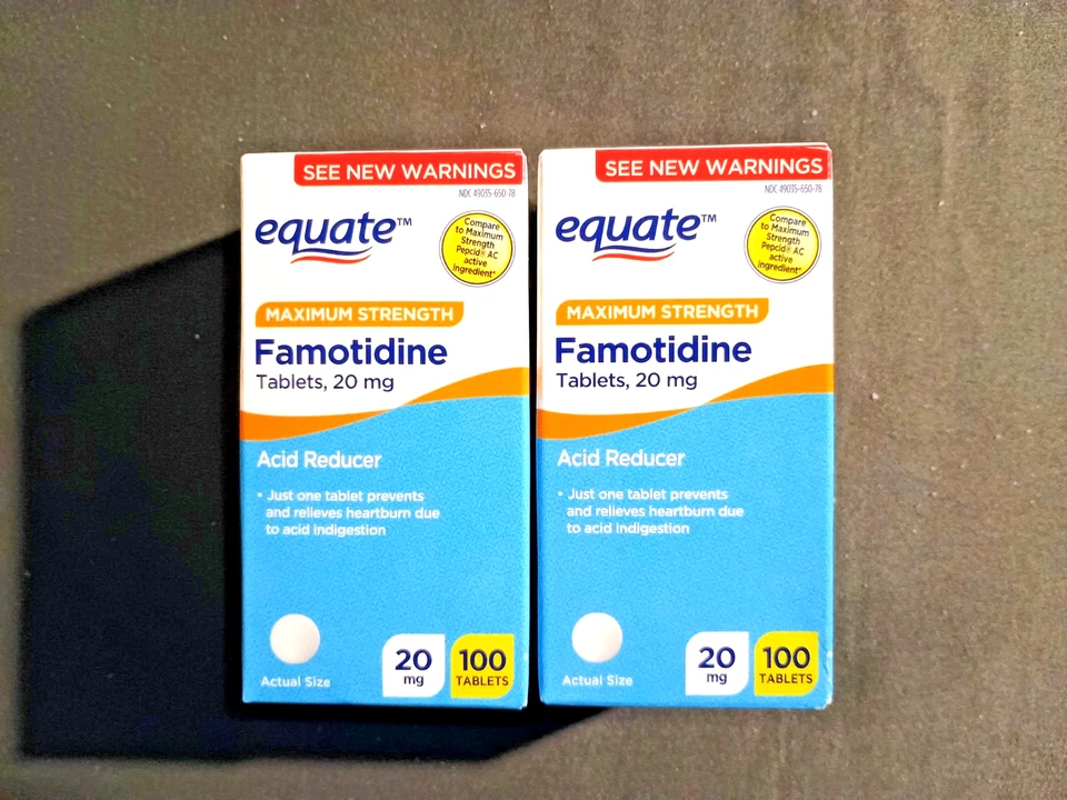 (2) Novas Caixas Equate Maximum Strength Famotidine Comprimidos, 20 mg, Redutor de Ácido - Imagem 1 de 1