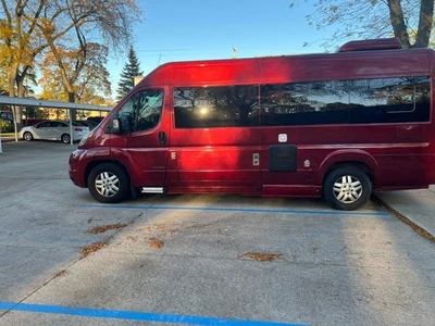 2016 Roadtrek Zion  20' Class B Motorhome C54179819 - Image 1 of 4