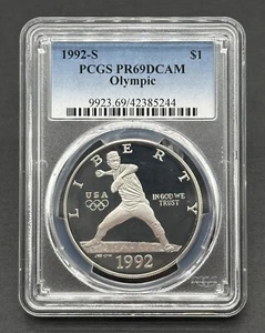 American 1992 $1 Clasificado Plata Olímpico PCGS PR69DCAM con Diamante de Laboratorio GRATIS 1ct - Imagen 1 de 2