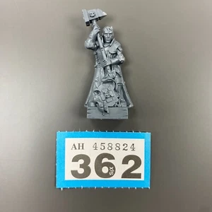 STATUE B SIGMARITE CHAPEL WARHAMMER AOS TERRAIN SCENERY OLD WORLD - Picture 1 of 1