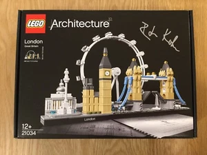 Lego Architecture London Skyline 21034 Signed By Designer - NEW & SEALED - Picture 1 of 4