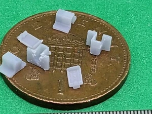 7mm RCH wagon detail pack (bump stops and label clips) - Picture 1 of 3