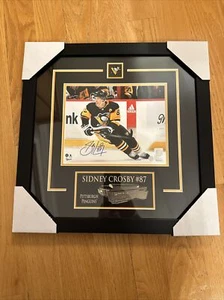 Pittsburgh Penguins Sidney Crosby 8x10 Immagine auto incorniciata professionalmente - Foto 1 di 11