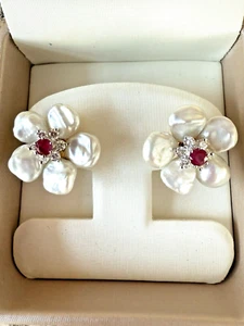 New Seaman Schepps White Biwa Pearl 72pt Diamond Flower / Ruby 18K Earrings - Picture 1 of 14