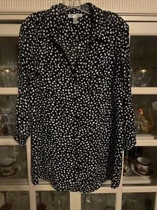 dress barn tops 1X Polka Dot Roll tap Sleeves Black/White Blouse - Picture 1 of 3