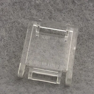 LEGO 4346 Trans Clear Container, Box 2 x 2 x 2 Door with Slot (x1) - Picture 1 of 2
