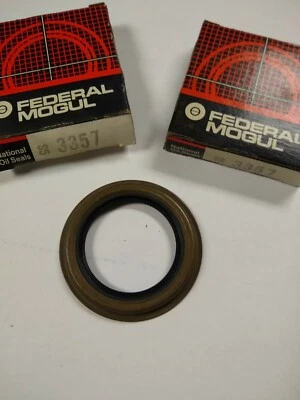 Lot of 2 - National 3357 Wheel Seal - NEW OLD STOCK - Изображение 1 из 3