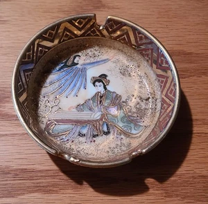 Vintage Japanese Satsuma Hand Painted Ashtray - RARE! - Picture 1 of 17