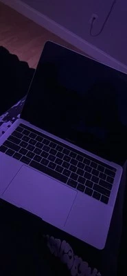 Apple MacBook Pro 13" Retina Laptop - MPDL2LL/A - Image 1 of 3