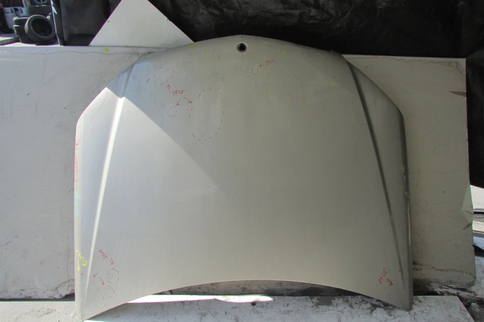 2012 2013 2014 2015 MERCEDES BENZ C-CLASS W204 FRONT HOOD OEM - Image 1 of 4