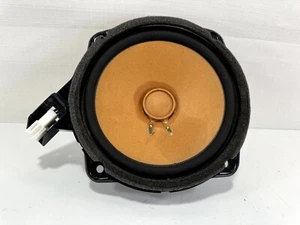HYUNDAI SONATA 2.0GDI 2017 SUBWOOFER SPEAKER ASSEMBLY 96380-C1500 / 16317-D0072 - Picture 1 of 7