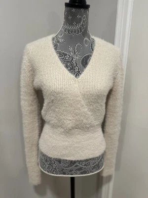 NUEVO CON ETIQUETAS Rosa Mujer Talla:M Crema Difuso Suave Imitación Envoltura Cuello en V Invierno Nube Suéter Foto 1 de 4