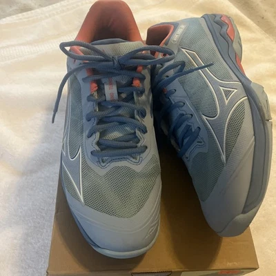 Tenis para mujer Mizuno Wave Exceed Light AC talla 9,5 azul 61GA221921 Foto 1 de 4