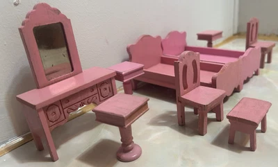 Antique 1938 STROMBECKER 9 Piece Pink Bedroom Set Dollhouse Miniature lot - Image 1 of 4