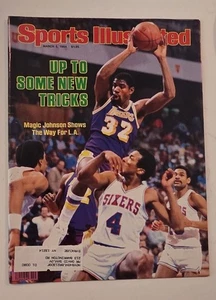 Sports Illustrated 1984 edición del 5 de marzo con etiqueta Irving "Magic" Johnson - Imagen 1 de 2
