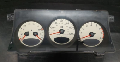 Chrysler PT Cruiser 2002 velocímetro aire acondicionado cuadro de instrumentos Foto 1 de 4