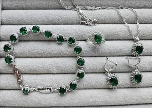 Set gioielli argento 925 zirconi verdi bracciale orecchini anello collana da donna - Foto 1 di 3