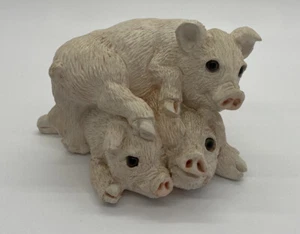 Vintage SANDICAST Sandra Brue Baby Pig Piglet Pile Figurine - Picture 1 of 8