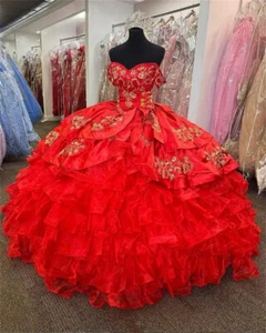 Abito da ballo rosso con volant ricamo quinceanera abito dolce 16 spazzate treno - Foto 1 di 6