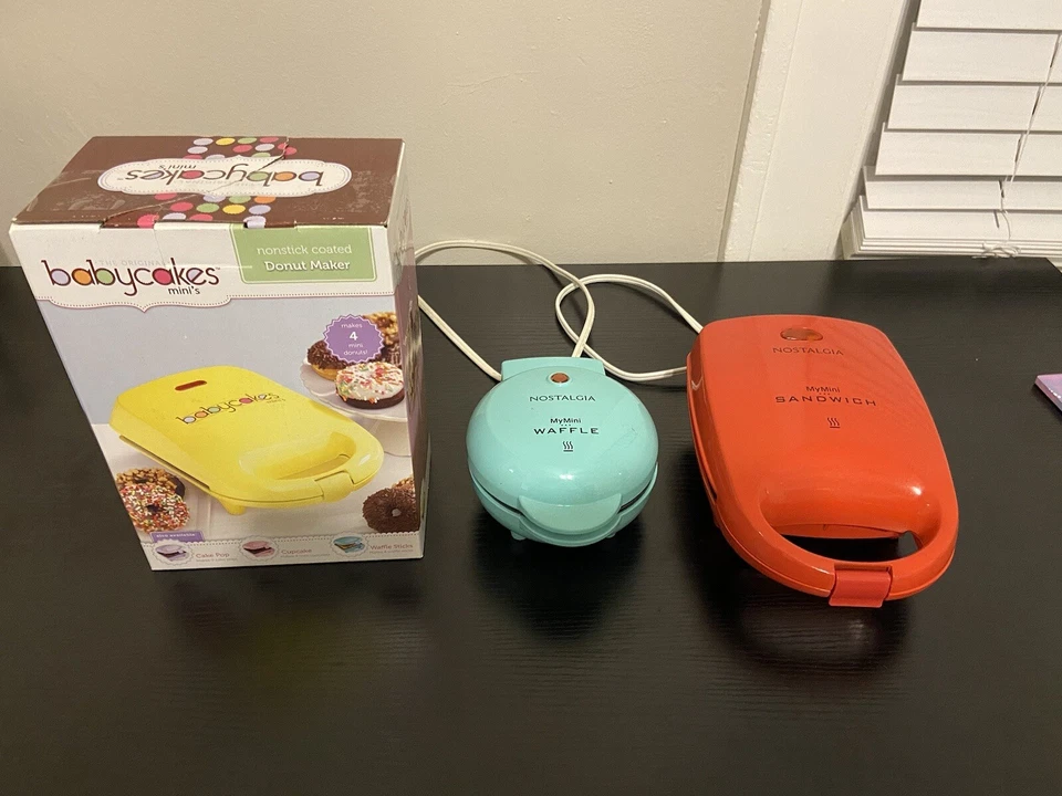 PACK 3 Waffleras, Donuts y Sandwicheras ¡Gran Valor! Foto 1 de 4