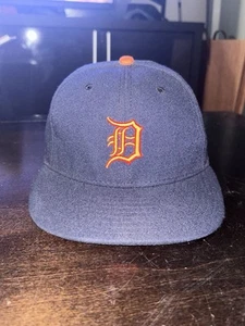 Detroit Tigers New Era MLB 59Fifty 7 1/8 Baseball Fitted Cap Hat Navy Orange D - Picture 1 of 9