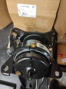 NUEVO GM OEM MOTOR MONTAJE PAR PUNTAL - GENERAL MOTORS GMC 84175583 2015-20 - Imagen 1 de 8