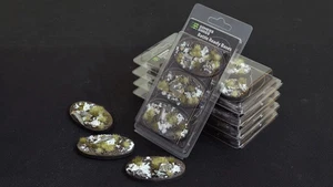 Gamers Grass Battle Ready Bases - Winter Oval 75mm (x3) - Picture 1 of 2