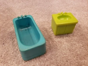 Fisher Price Little People Blue Tub Green Sink Vintage - Picture 1 of 1