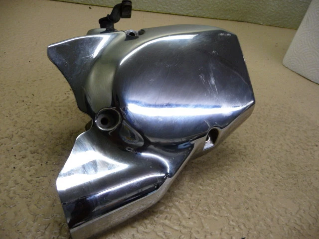 HONDA VF750C V45 MAGNA SPROCKET COVER - Image 1 of 1