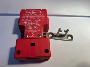 ALLEN BRADLEY TROJAN 5 440K-T11090 SICHERHEITSSCHALTER - Bild 1 von 2