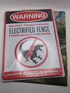 Jurassic World Blechschild & Poster Lot | Blue Velociraptor, Loot Crate Exclusive - Bild 1 von 4